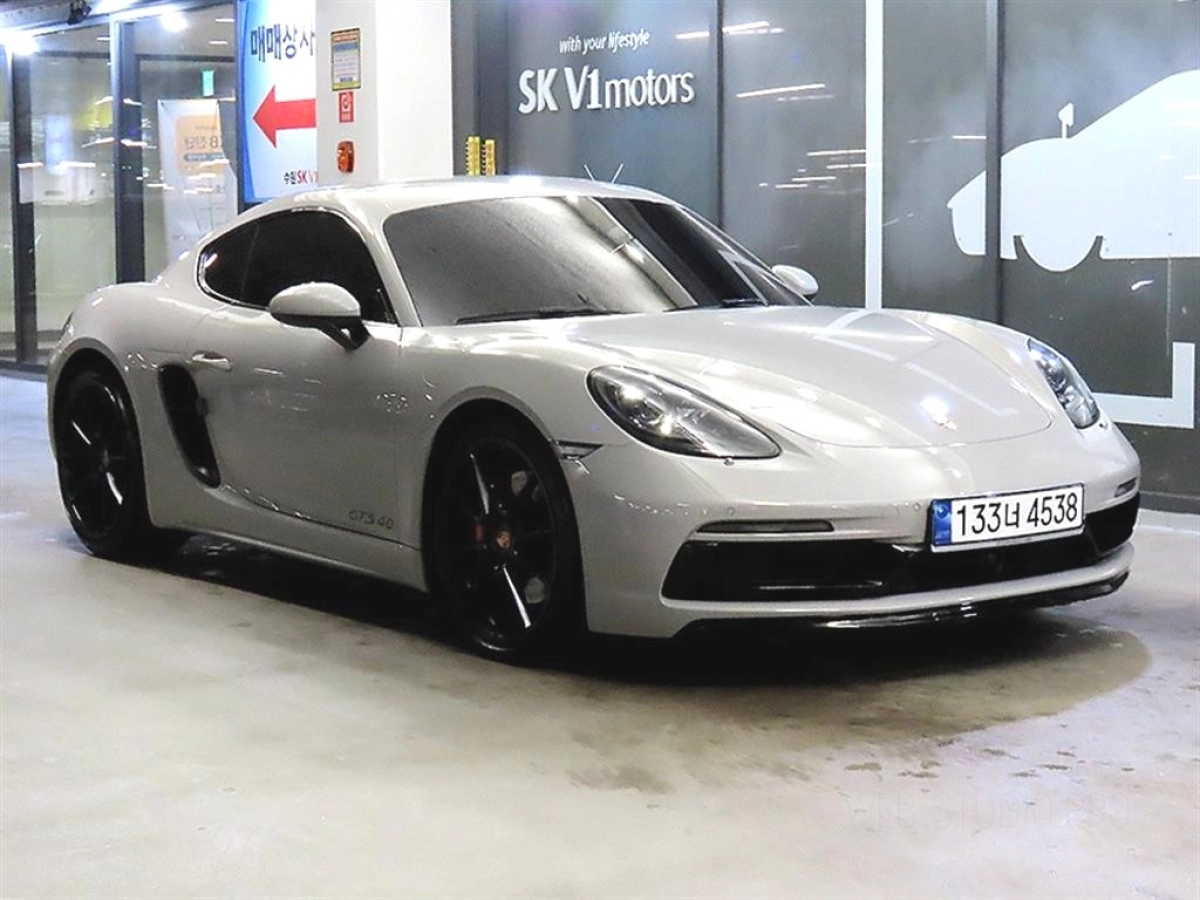 PORSCHE 718 CAYMAN  2023