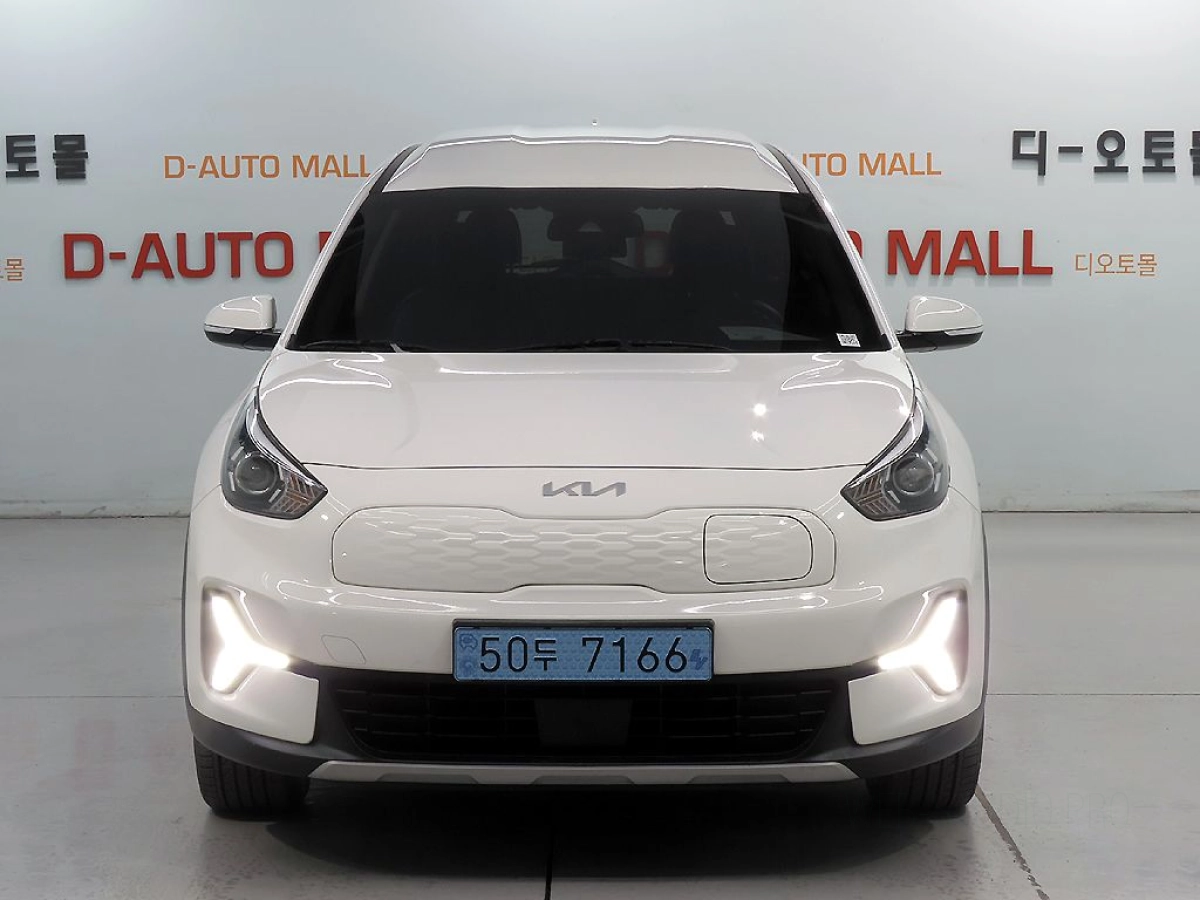 KIA NIRO PLUS