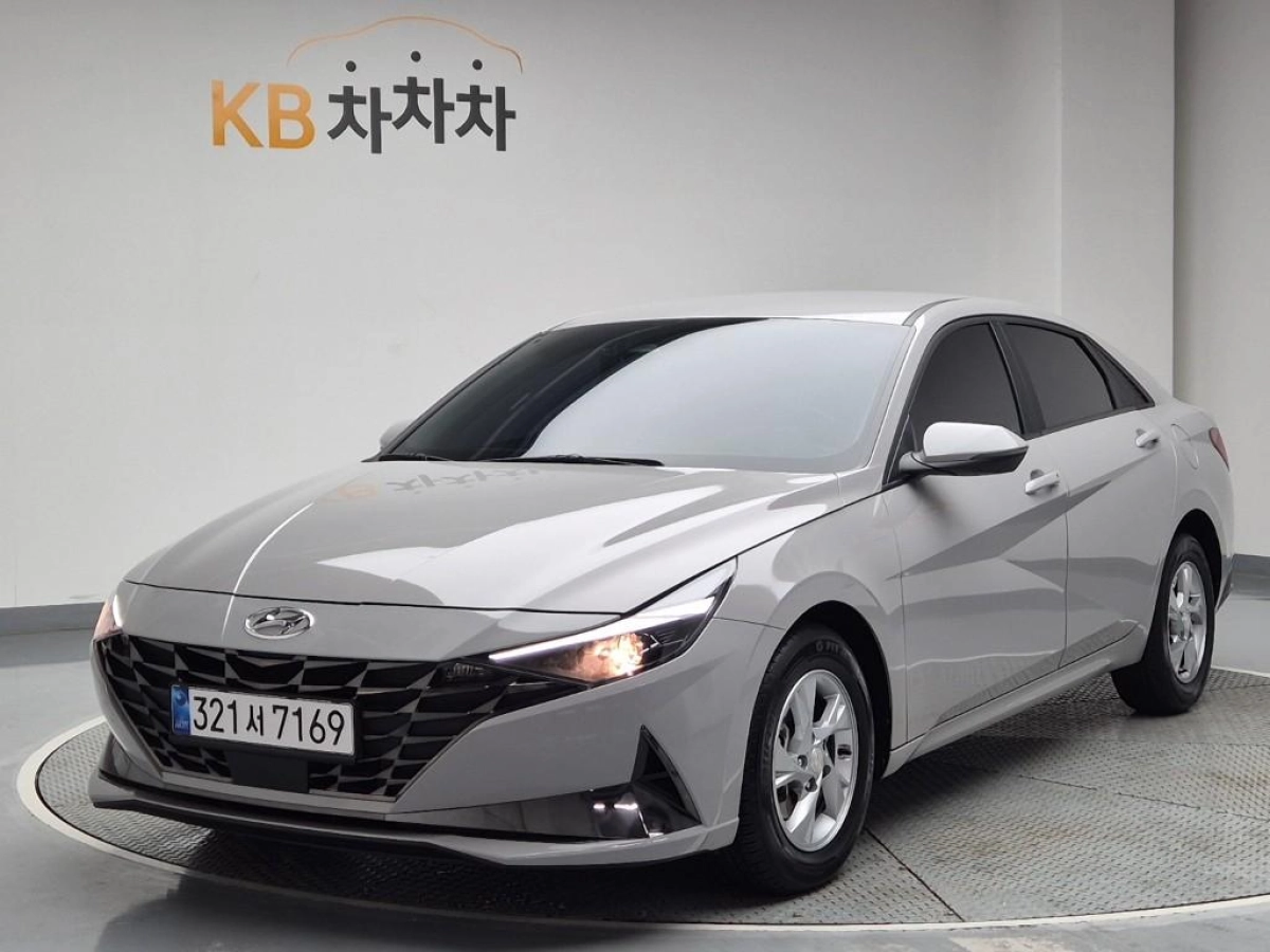 HYUNDAI AVANTE HYBRID CN7  2021