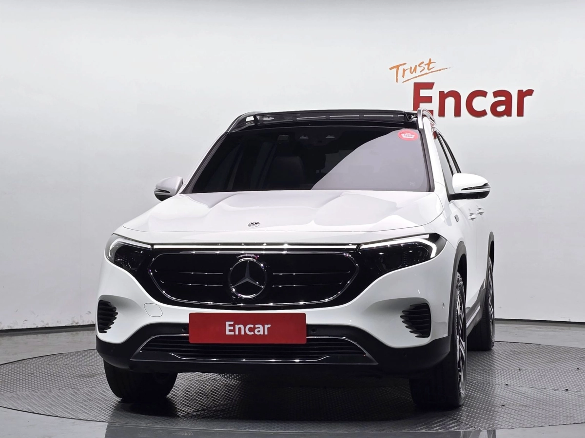 MERCEDES BENZ EQB X243