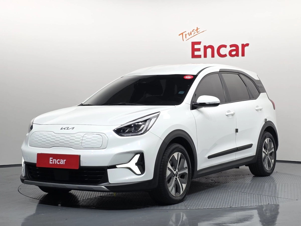 KIA NIRO PLUS