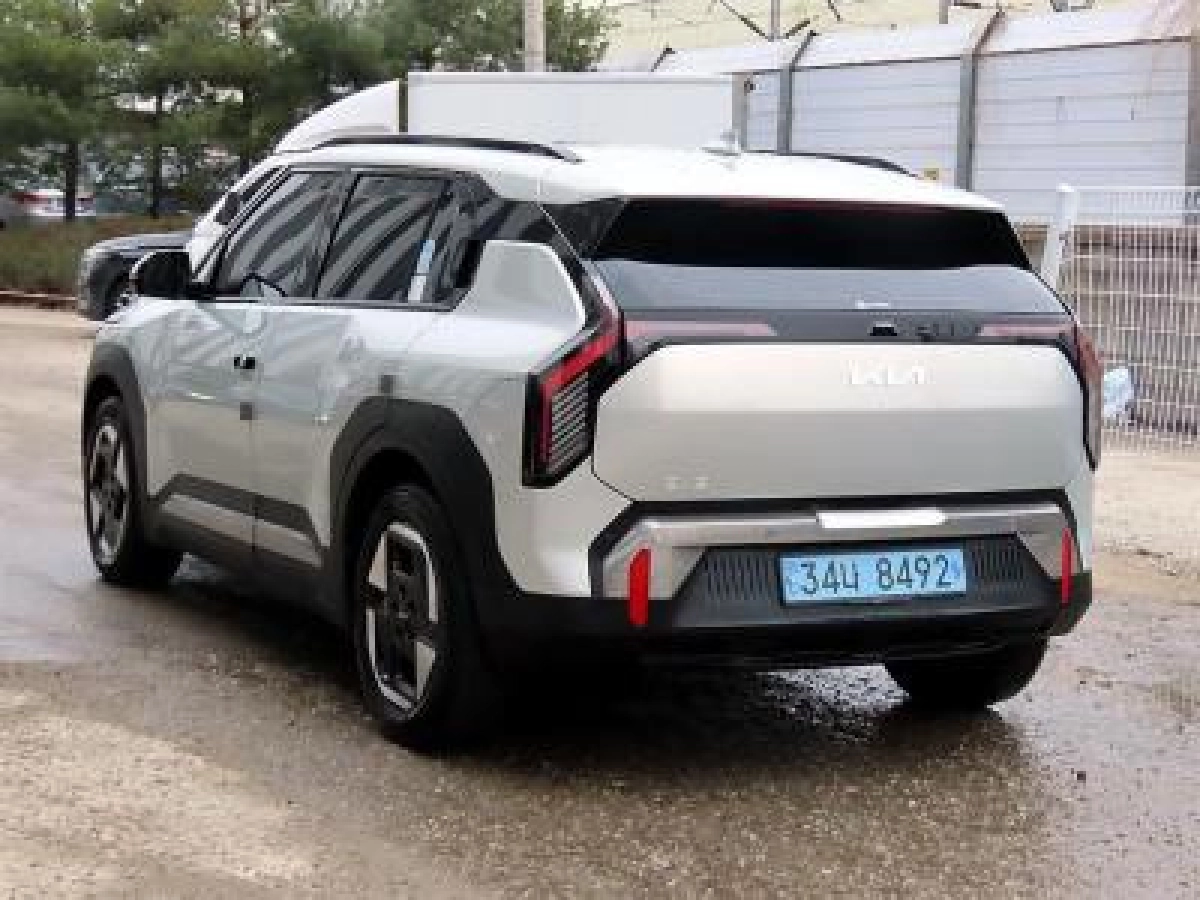 KIA EV3