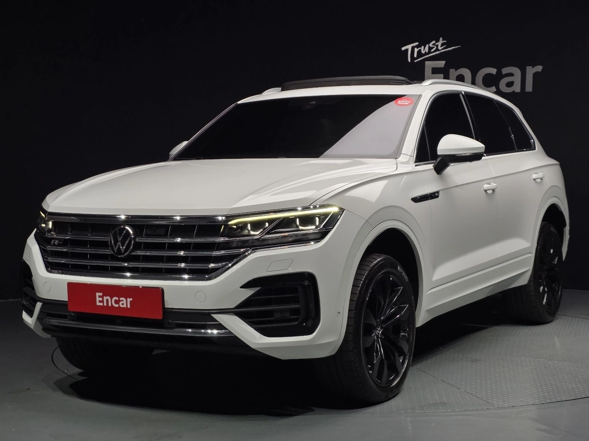 VOLKSWAGEN TOUAREG 2020