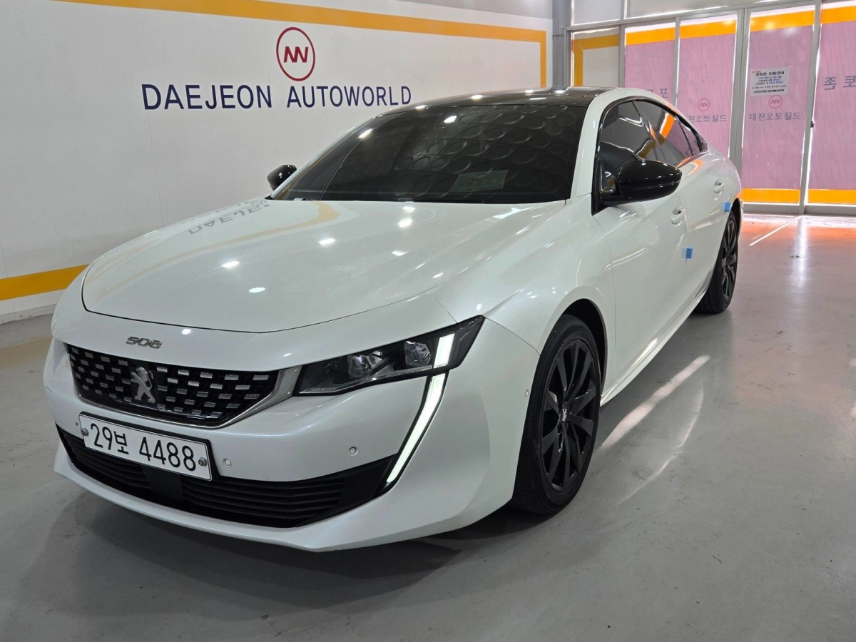 PEUGEOT 508