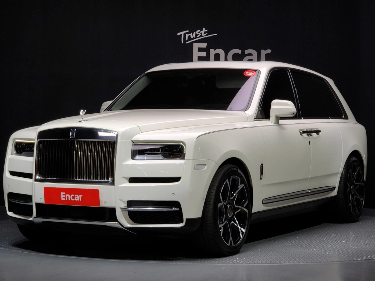 ROLLS ROYCE CULLINAN  2023