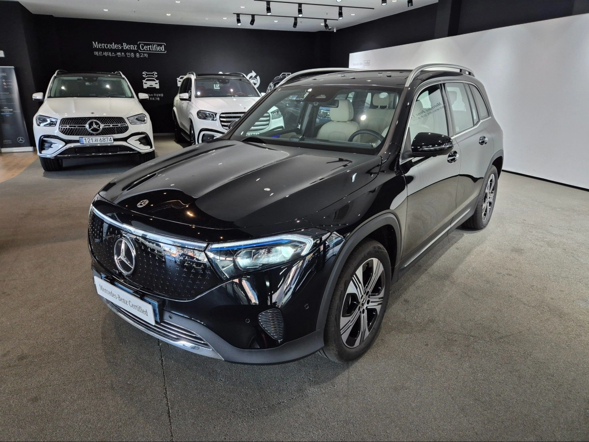 MERCEDES BENZ EQB X243