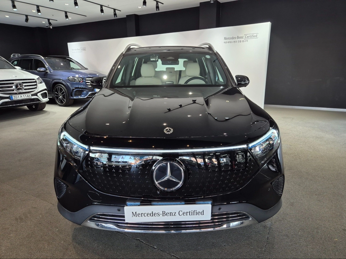 MERCEDES BENZ EQB X243