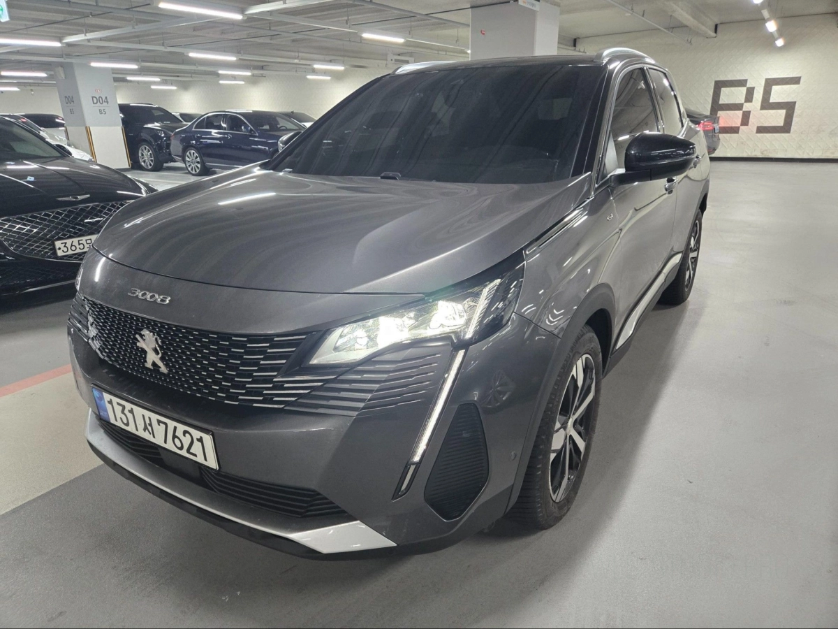 PEUGEOT 3008  2022