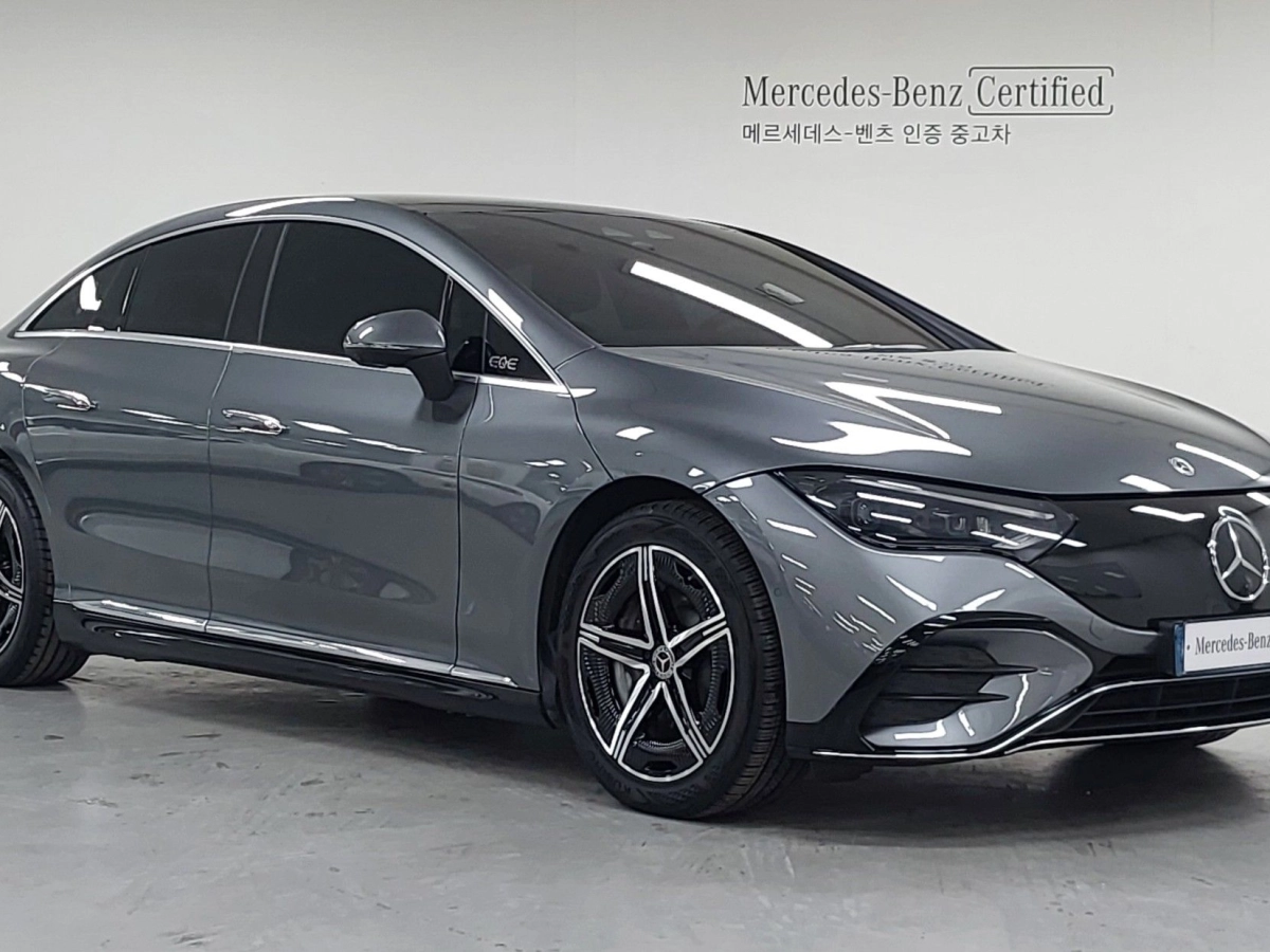 MERCEDES BENZ EQE V295