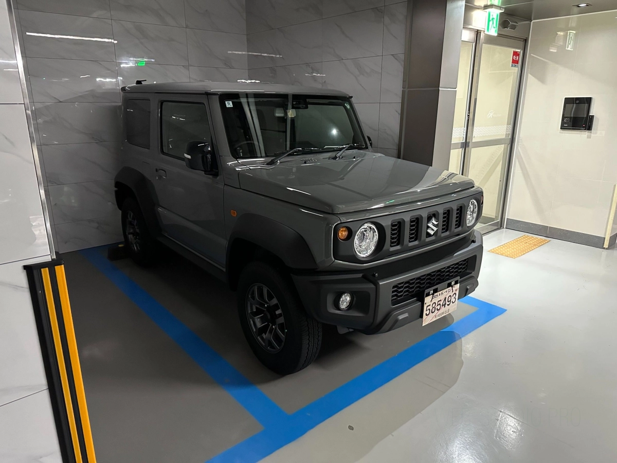 SUZUKI JIMNY