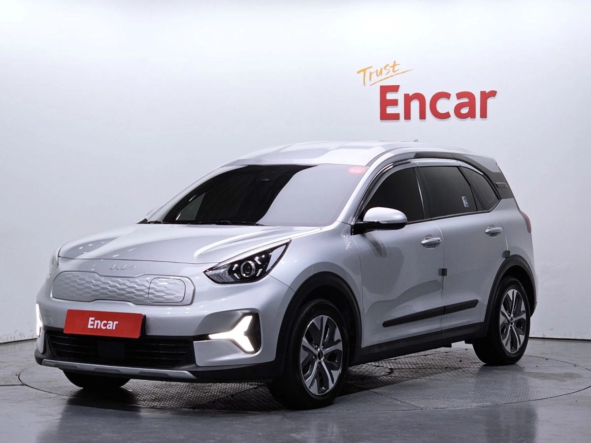 KIA NIRO PLUS