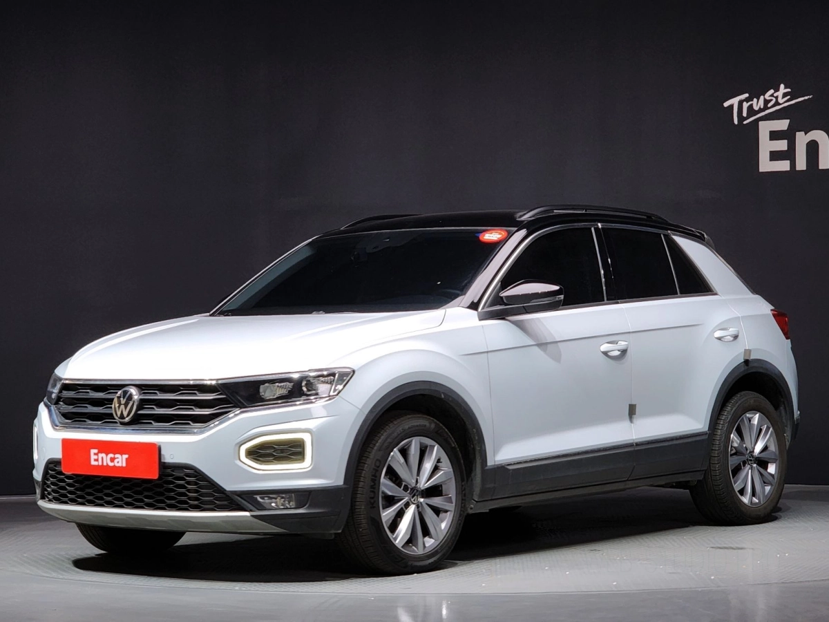 VOLKSWAGEN T-ROC 2021