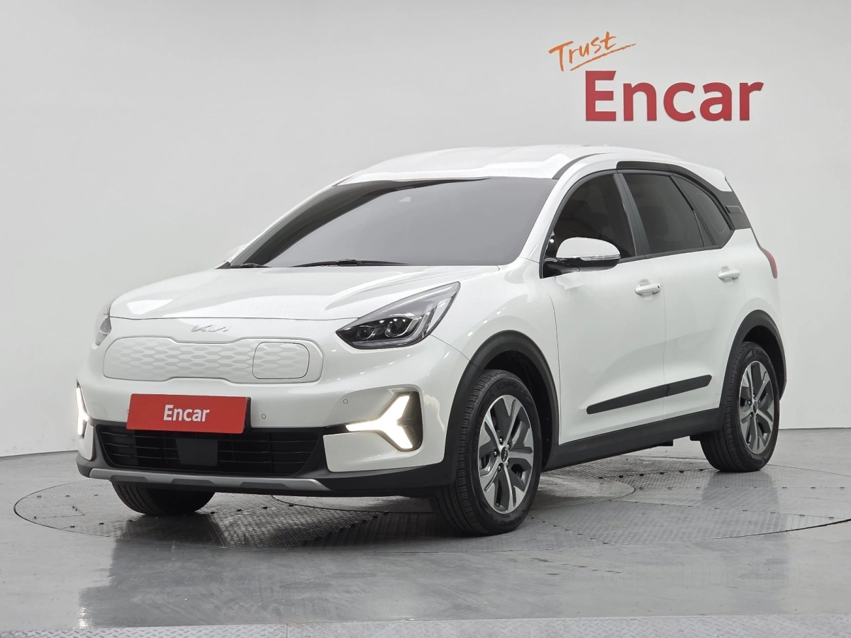 KIA NIRO PLUS
