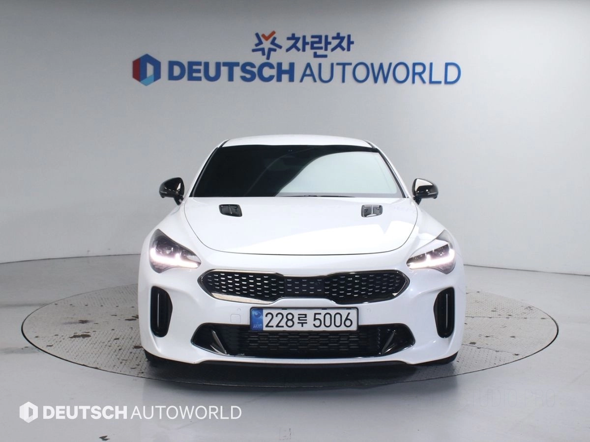 KIA STINGER MEISTER