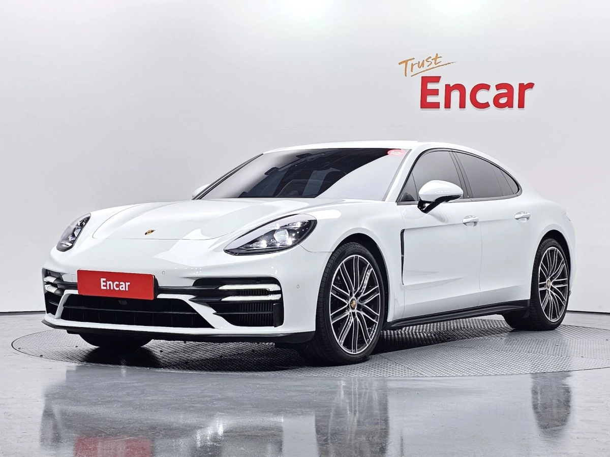 PORSCHE PANAMERA 971