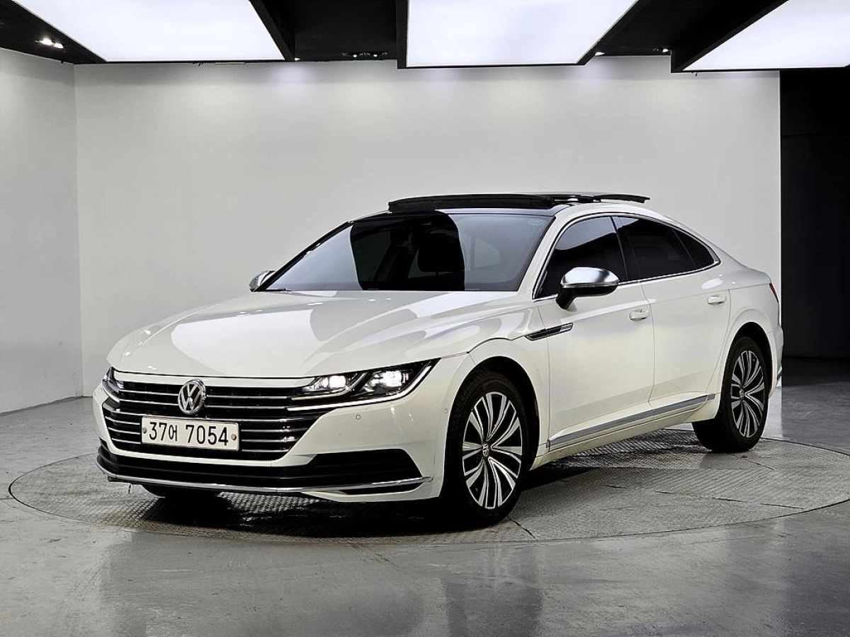 VOLKSWAGEN ARTEON 2019