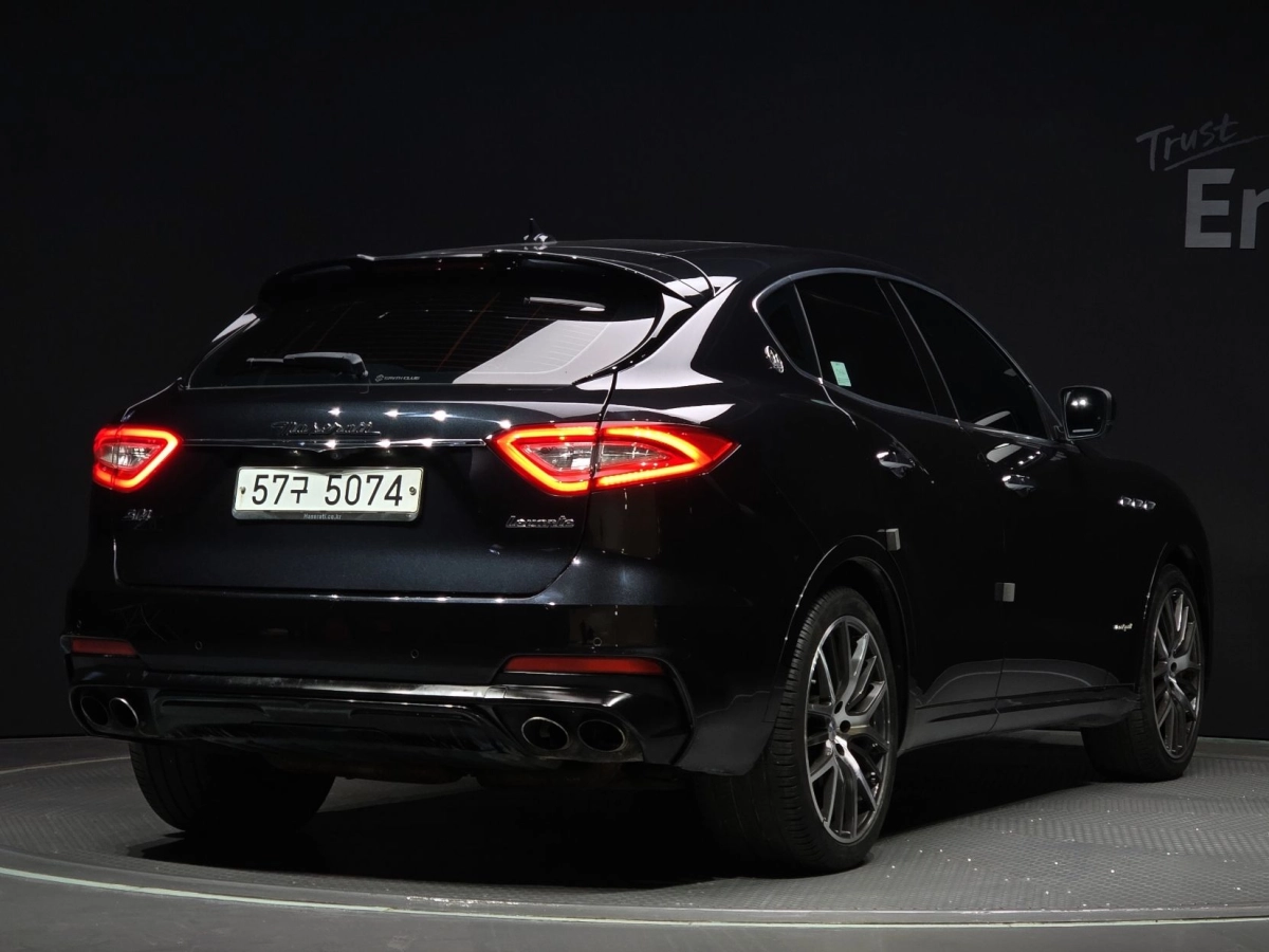 MASERATI LEVANTE
