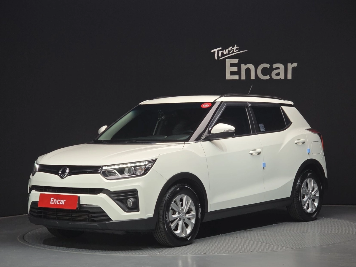 SSANGYONG TIVOLI VERY NEW  2019