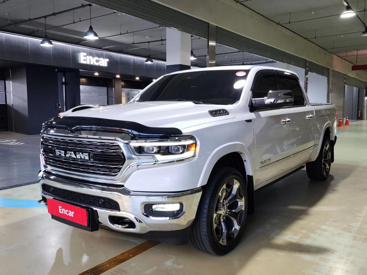 DODGE RAM PICK UP  2021