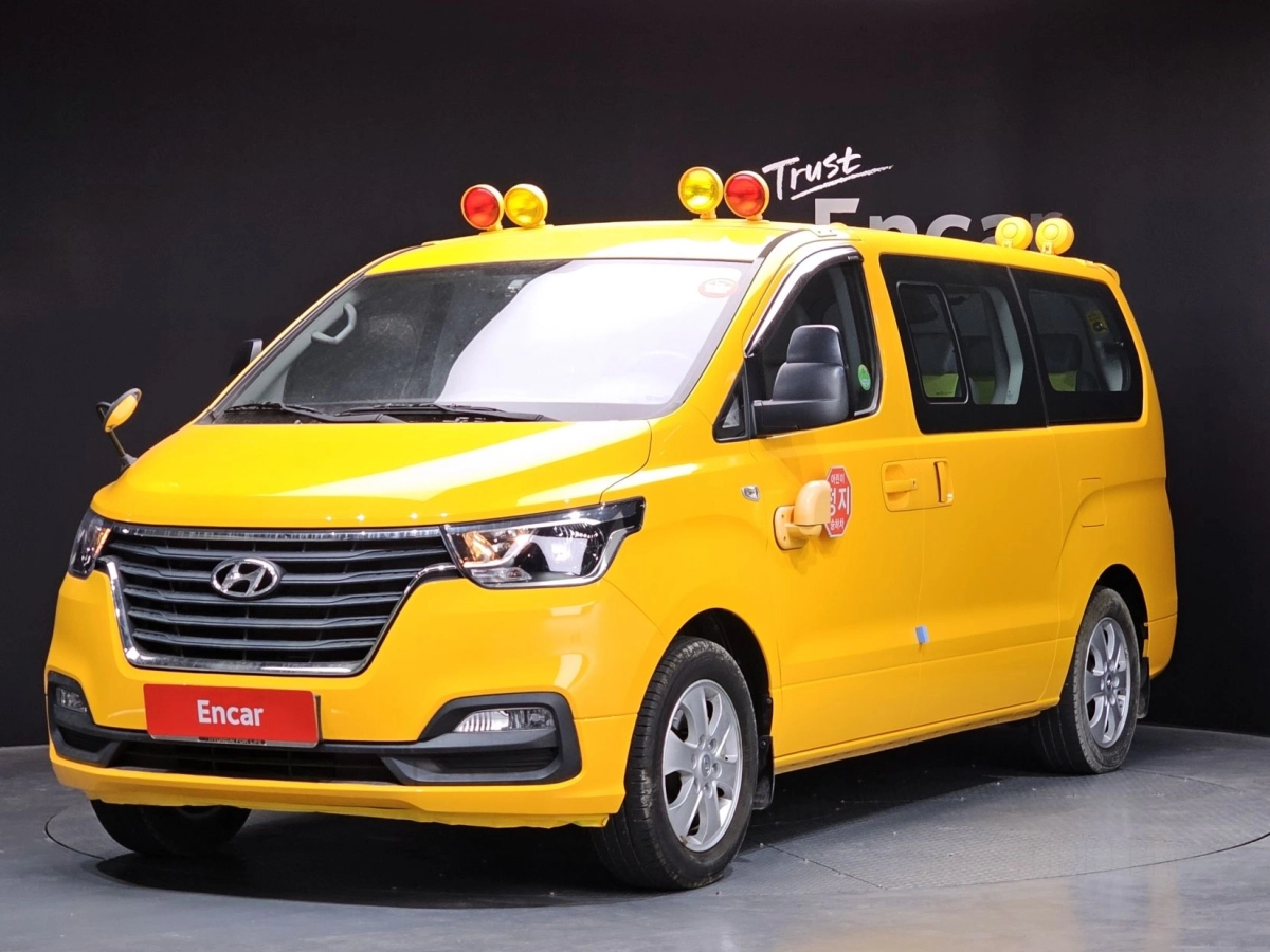 HYUNDAI STAREX GRAND