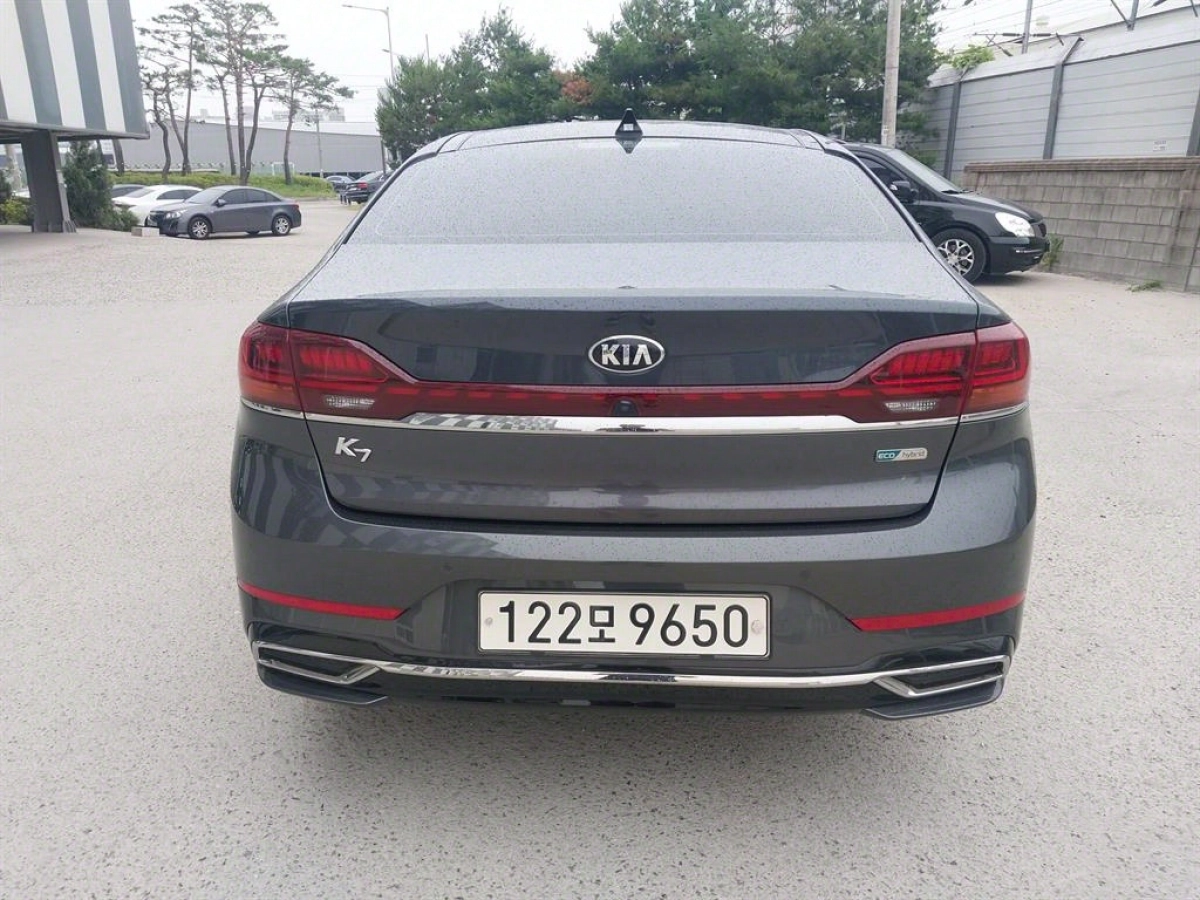 KIA K7 PREMIER HYBRID