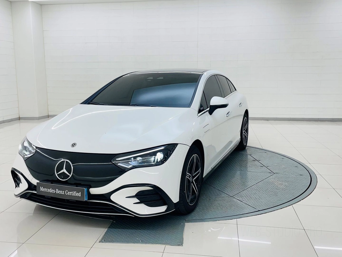 MERCEDES BENZ EQE V295