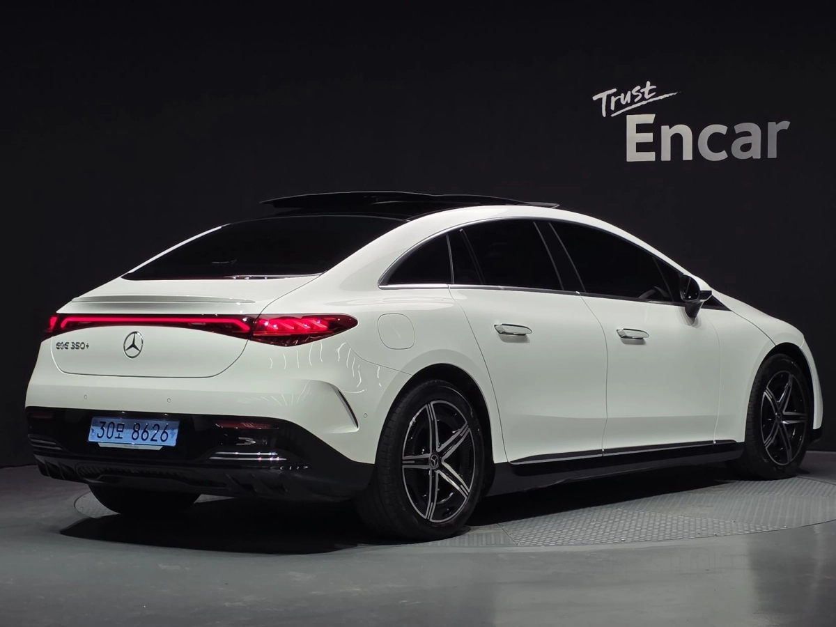 MERCEDES BENZ EQE V295