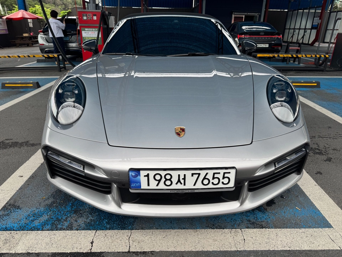 PORSCHE 911 992  2024