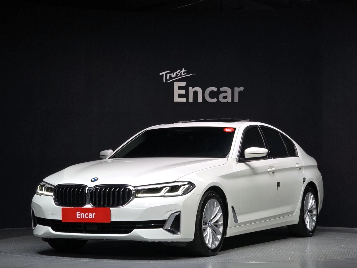 BMW 5-SERIES G30 2023