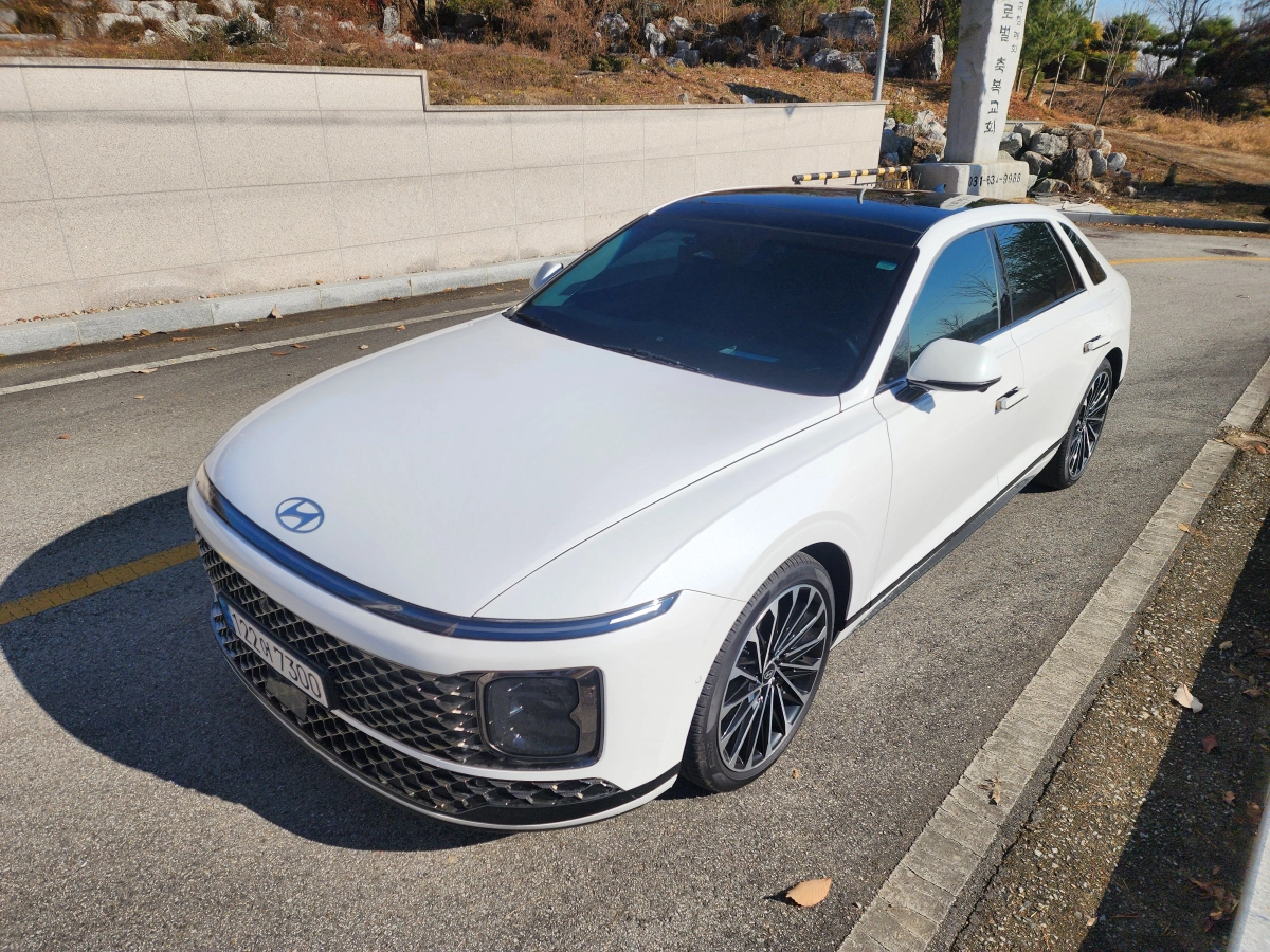 HYUNDAI GRANDEUR HYBRID GN7