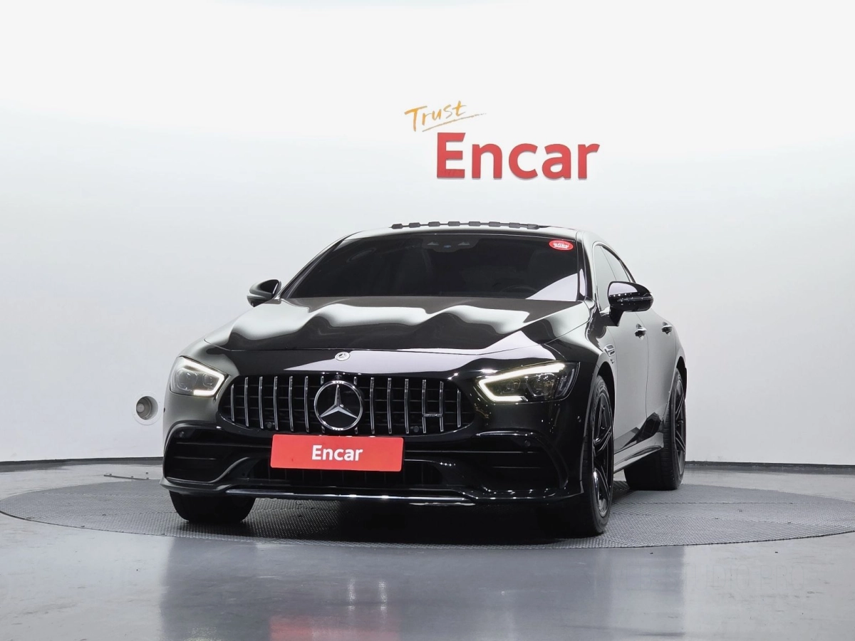 MERCEDES BENZ AMG GT