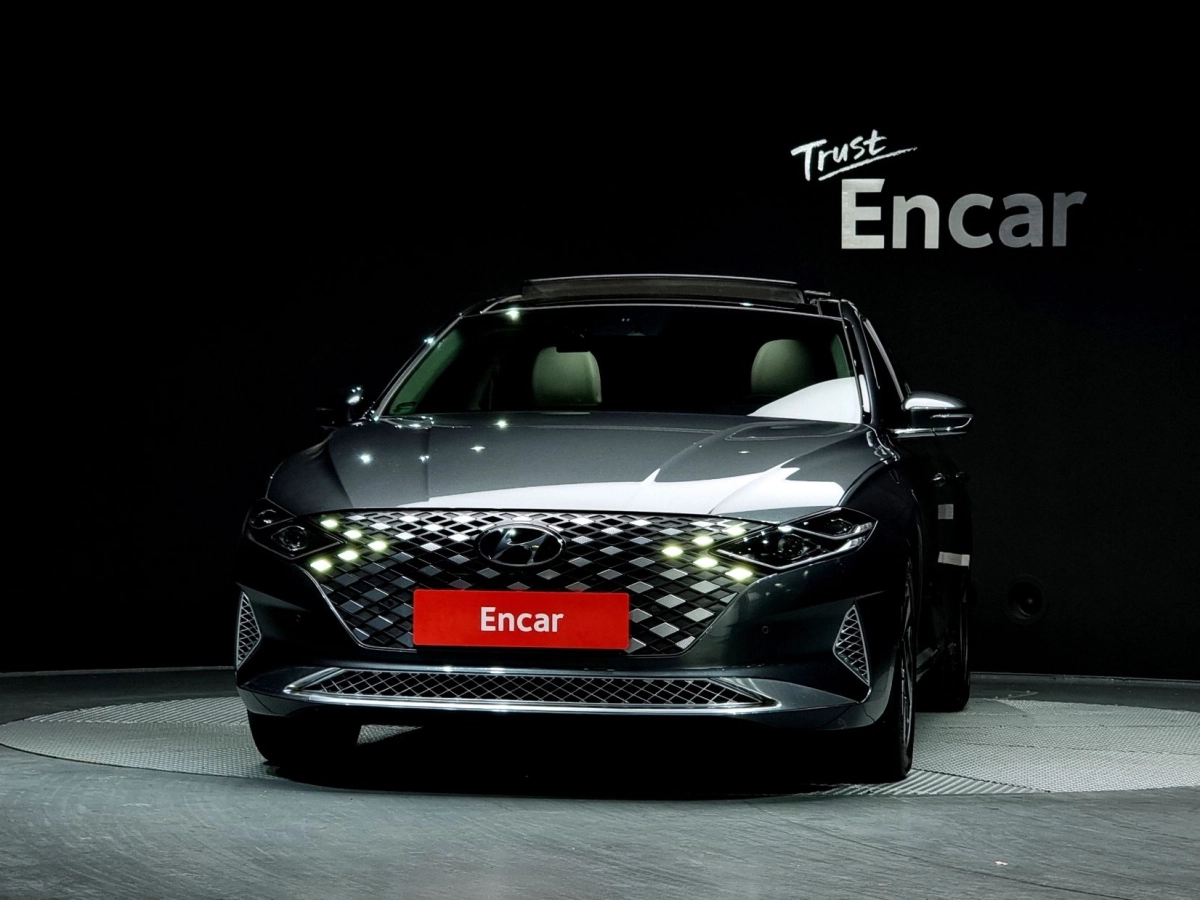 HYUNDAI GRANDEUR IG HYBRID