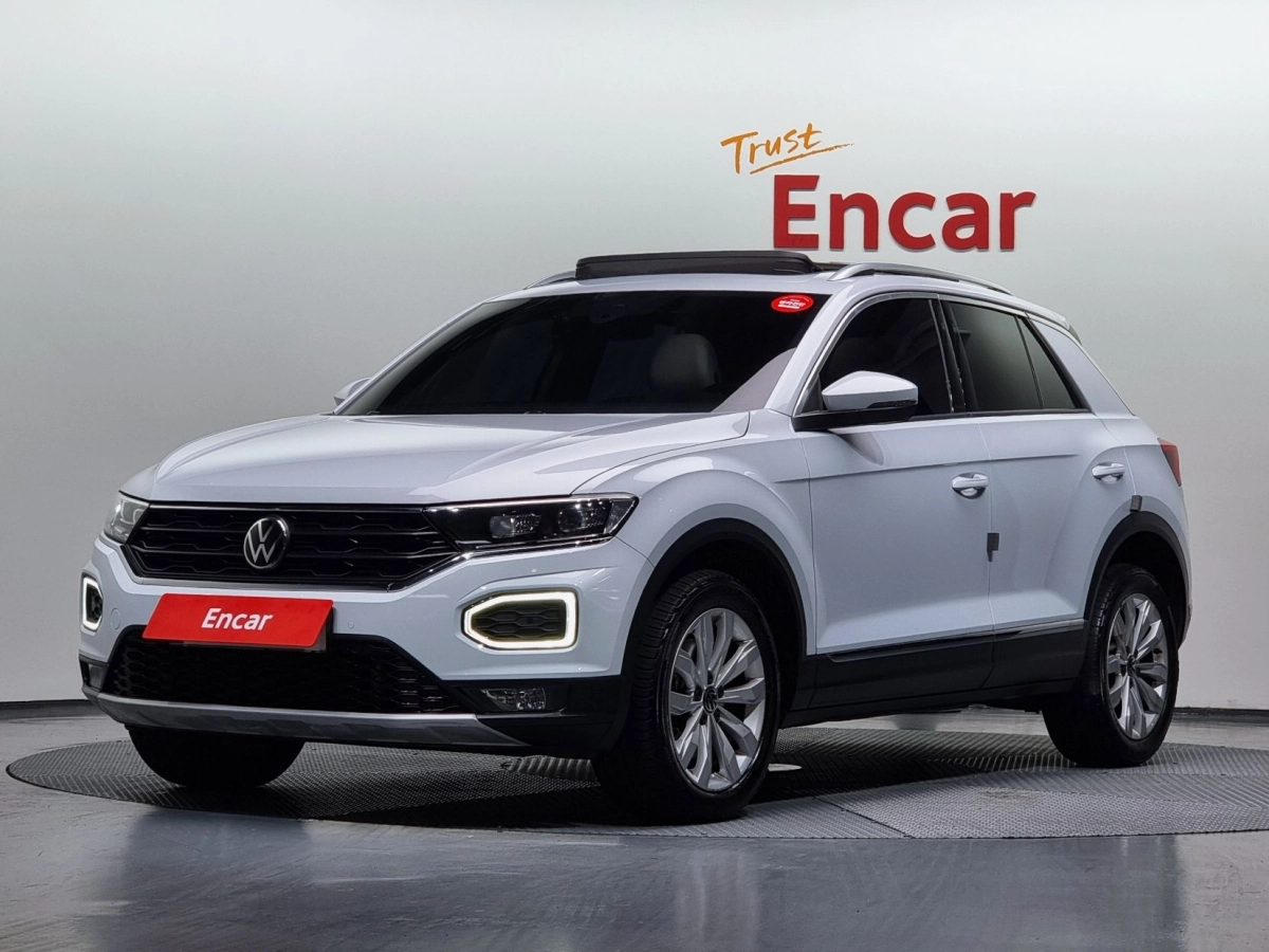 VOLKSWAGEN T-ROC 2021