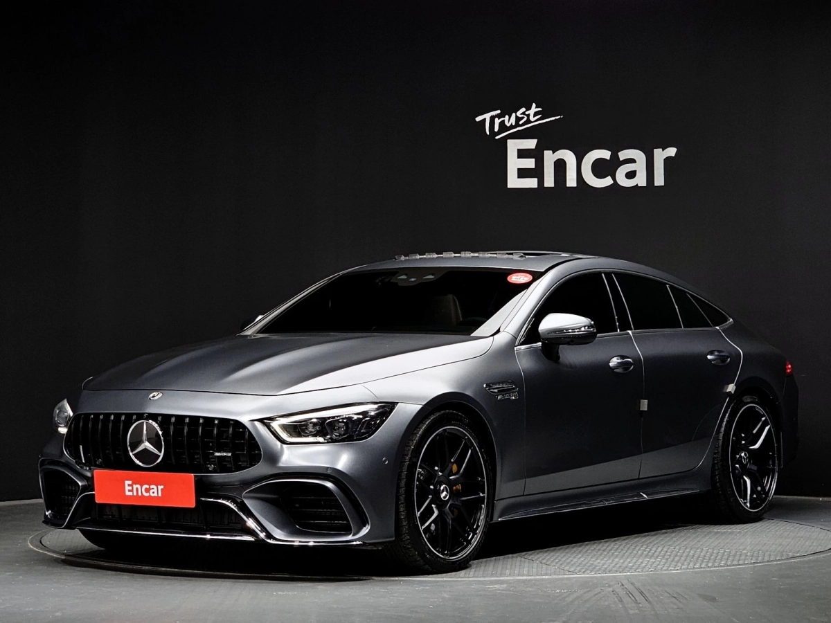 MERCEDES BENZ AMG GT