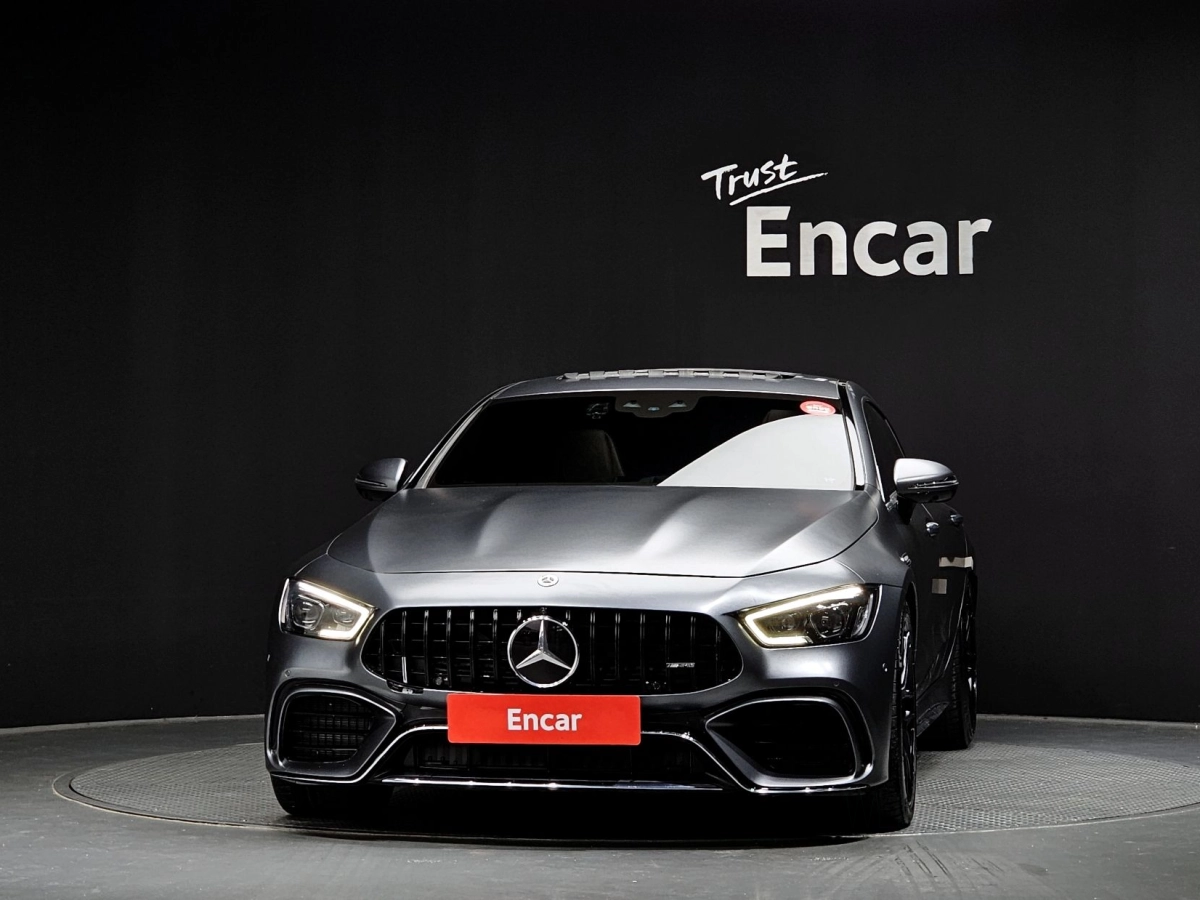 MERCEDES BENZ AMG GT