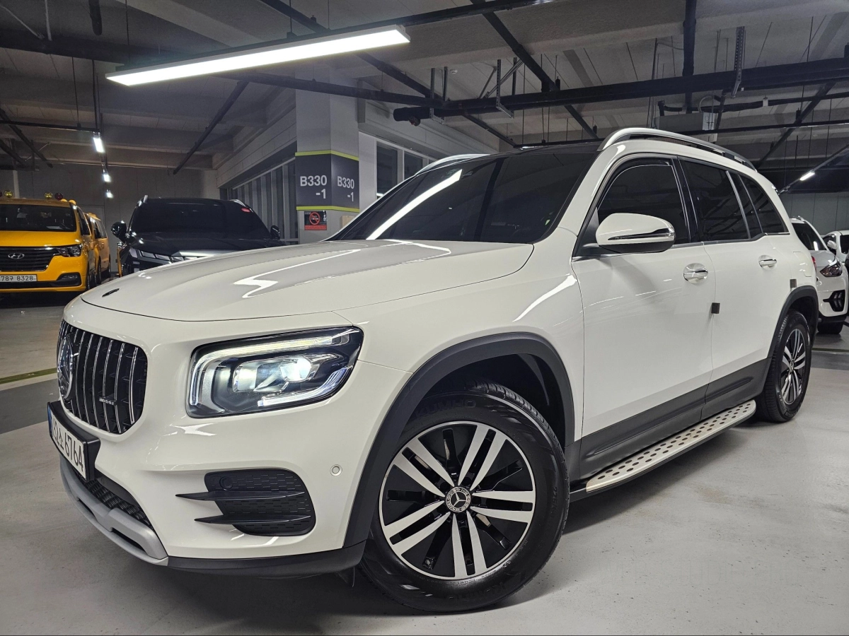 MERCEDES BENZ GLB-CLASS X247  2021