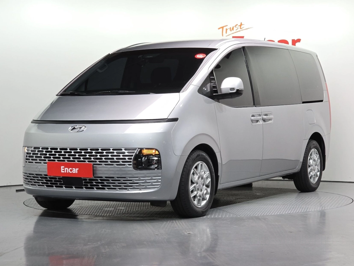 HYUNDAI STARIA  2022