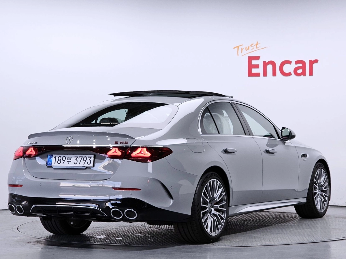 MERCEDES BENZ E-CLASS W214