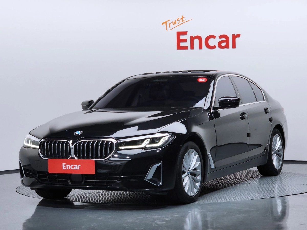 BMW 5-SERIES G30 2021