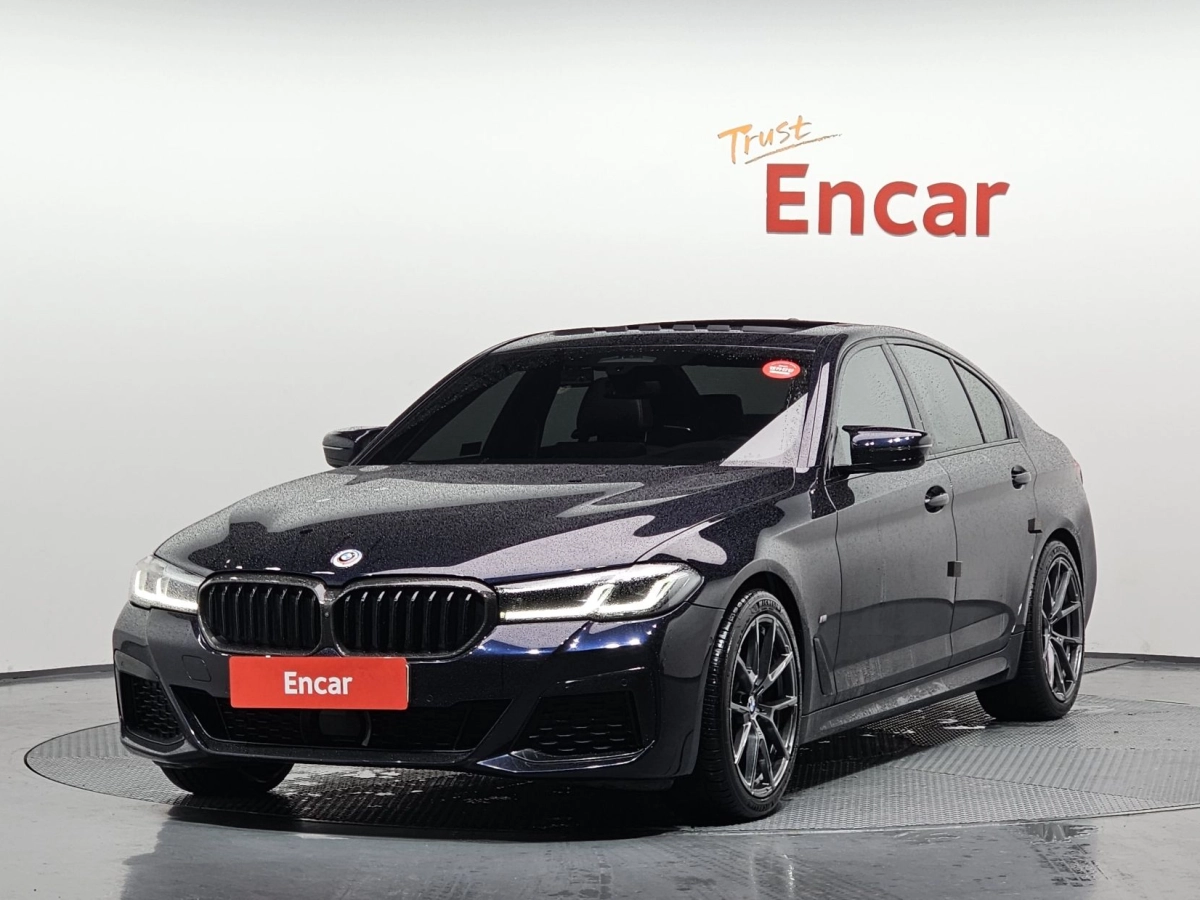 BMW 5-SERIES G30 2021