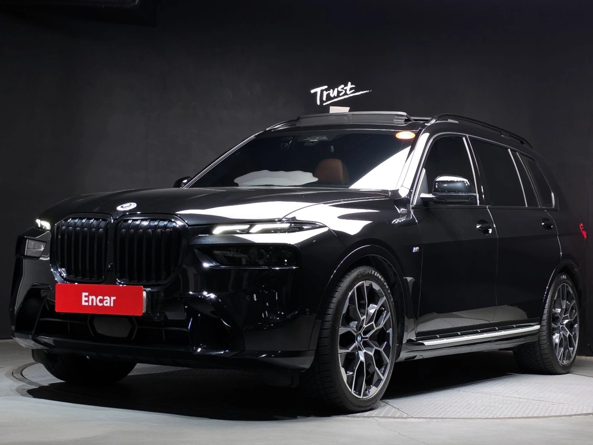 BMW X7 G07  2023