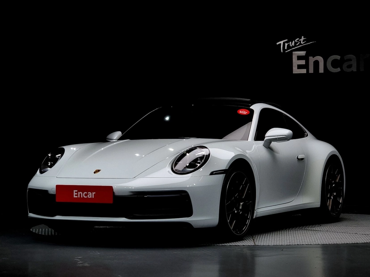 PORSCHE 911 992  2021