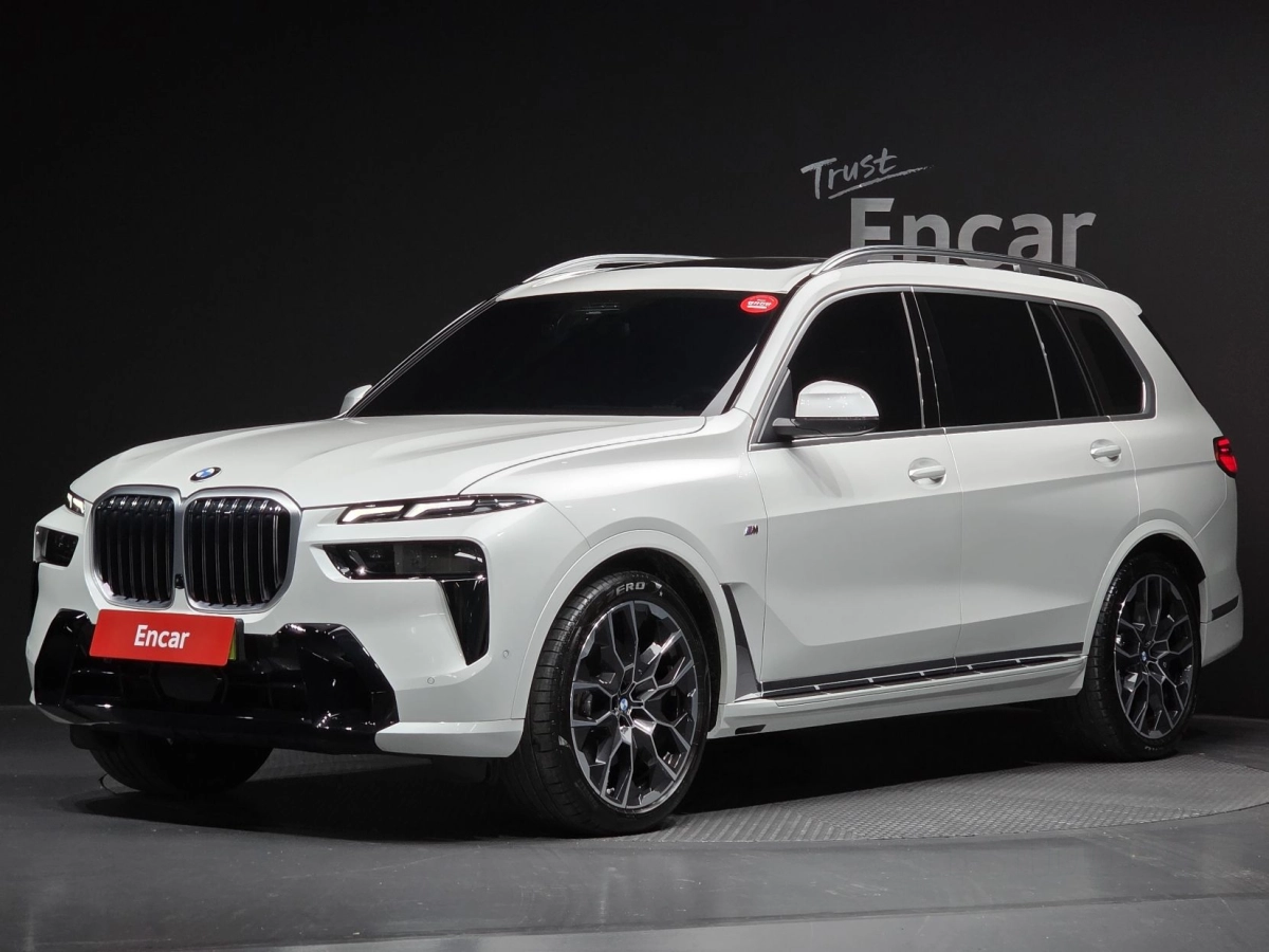 BMW X7 G07 2025