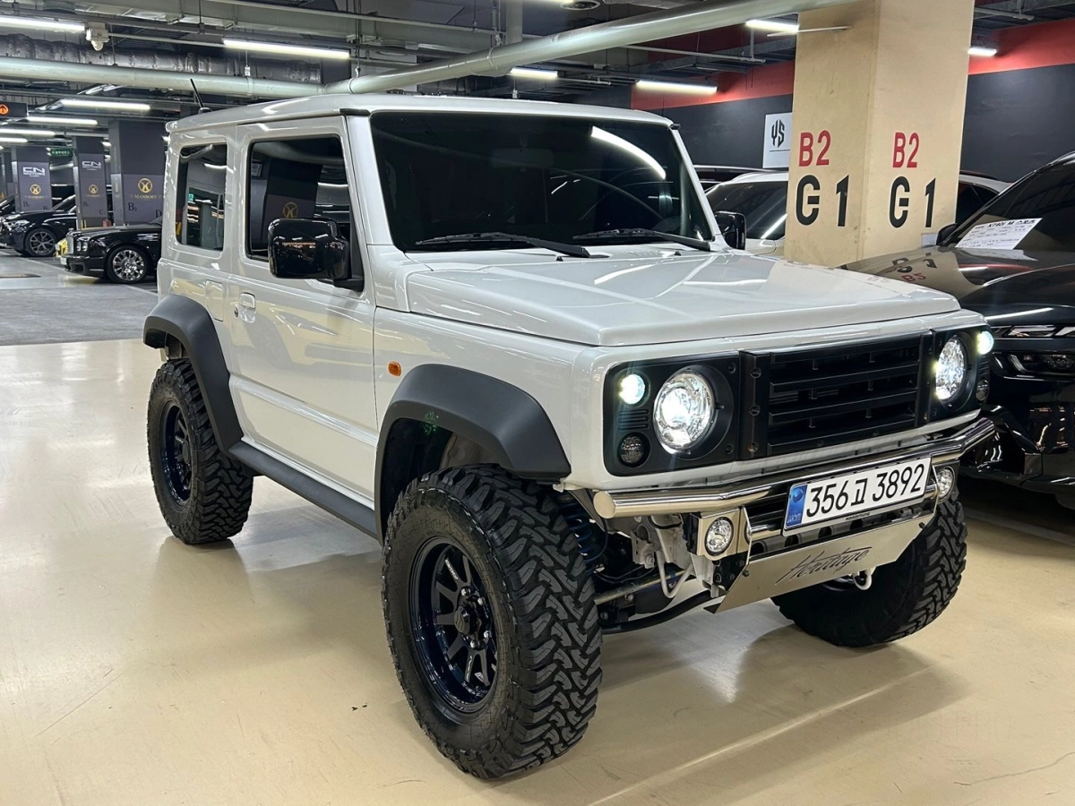 SUZUKI JIMNY  2023
