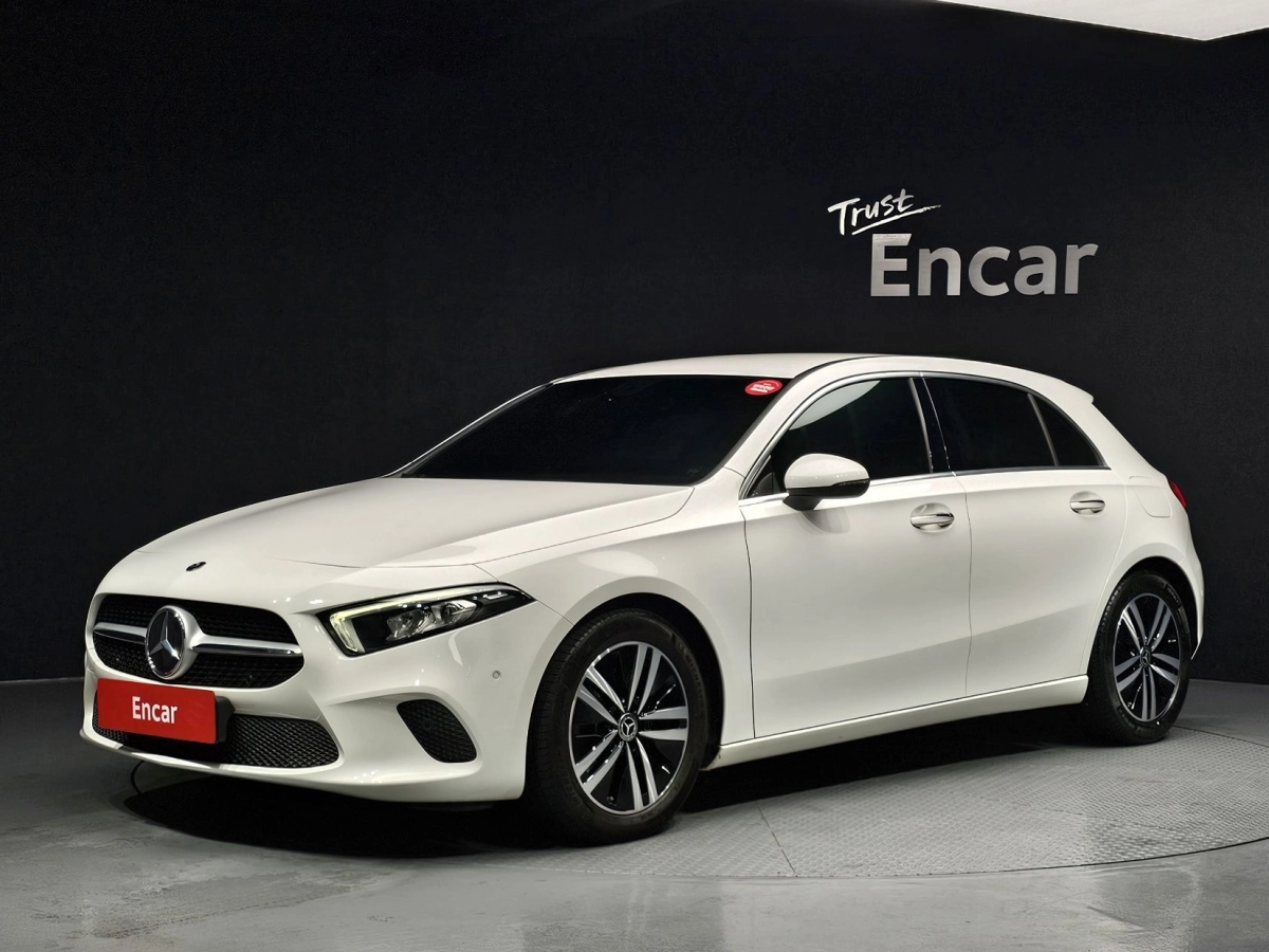 MERCEDES BENZ A-CLASS W177