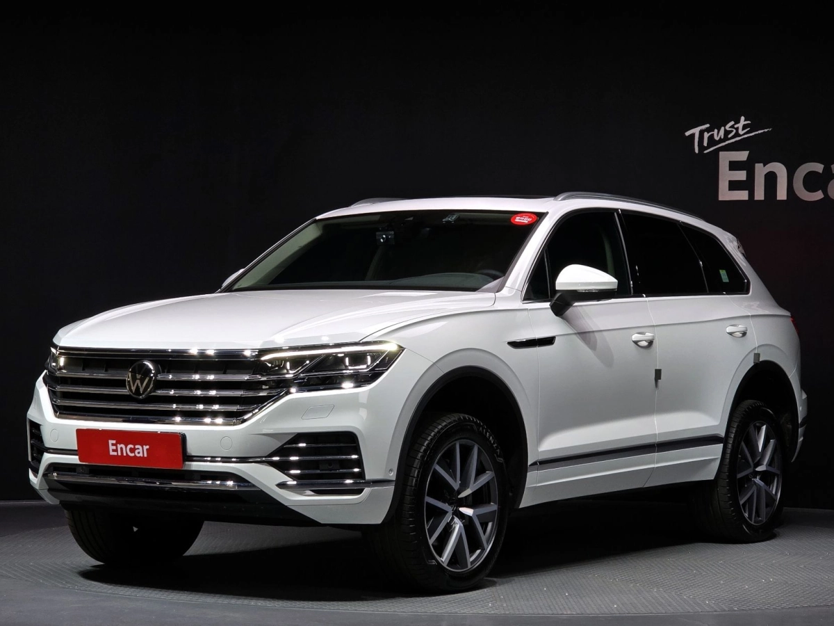 VOLKSWAGEN TOUAREG 2023