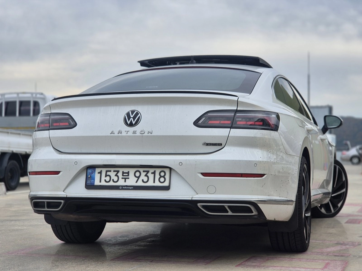 VOLKSWAGEN ARTEON