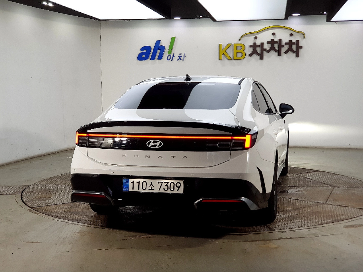 HYUNDAI SONATA 디 엣Ȅ