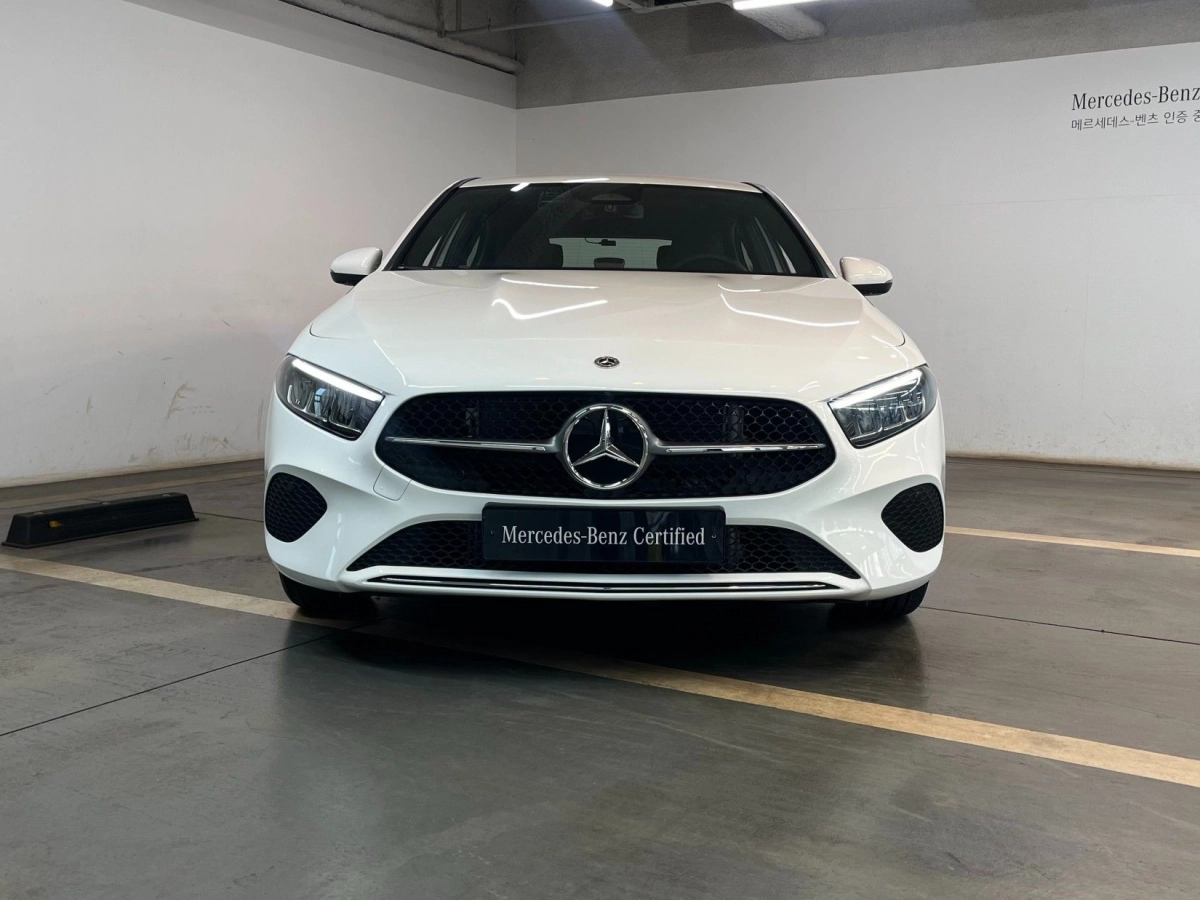 MERCEDES BENZ A-CLASS W177