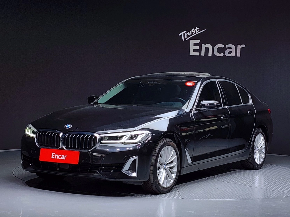 BMW 5-SERIES G30 2023